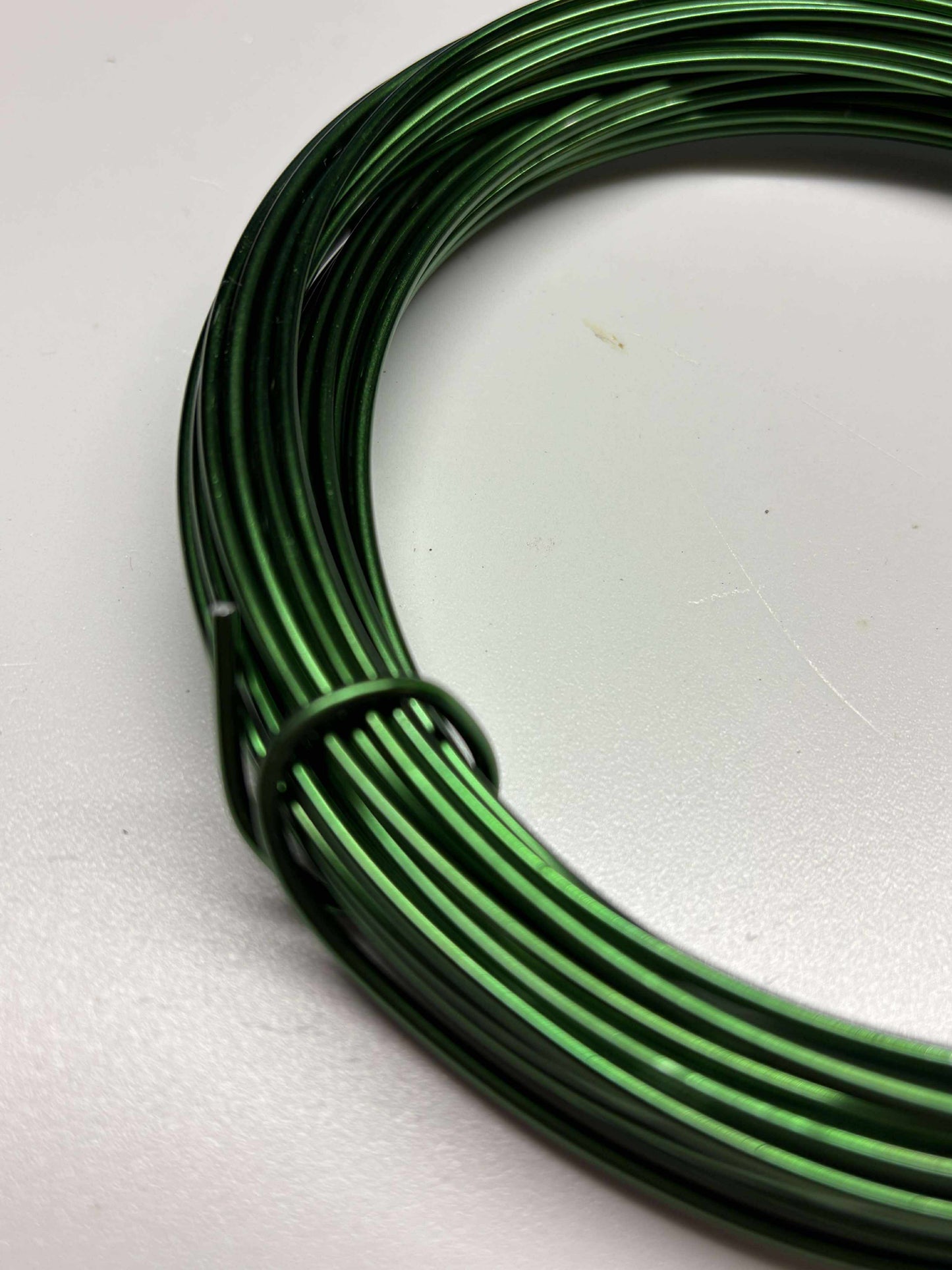 Bonzaitråd - 2 mm tyk - 12 m på rullen.